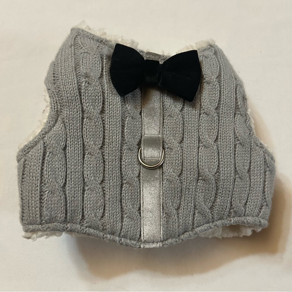 Gorgeous Thick, Warm Harness with Bow